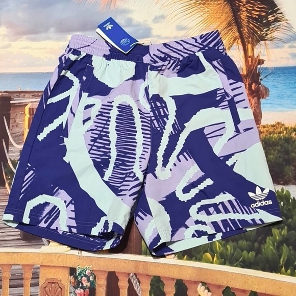 Adidas Originals AOP Purple Shorts Size Small NWT - Picture 1 of 6